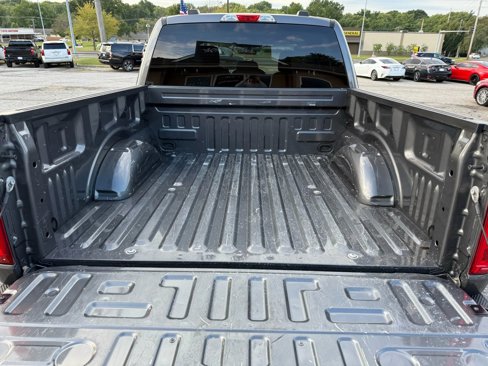 Used 2023 Ford F150 XLT image 5