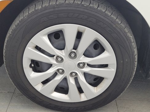 Used 2023 Kia Soul LX image 31