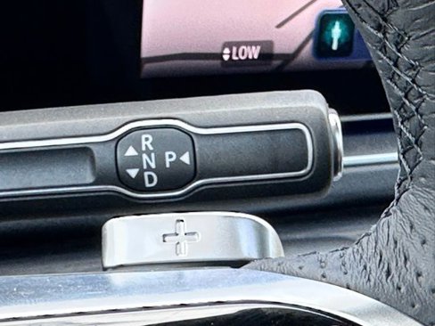 New 2026 Mercedes-Benz GLS 450 4MATIC image 16