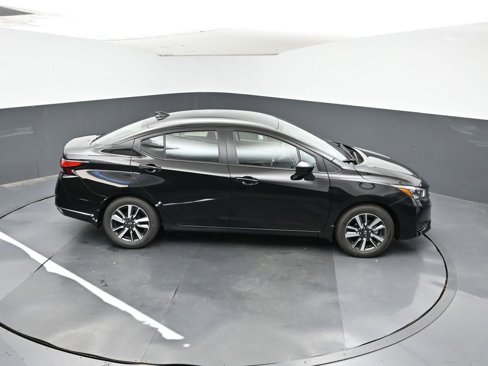 New 2025 Nissan Versa SV w/ Trunk Package image 28