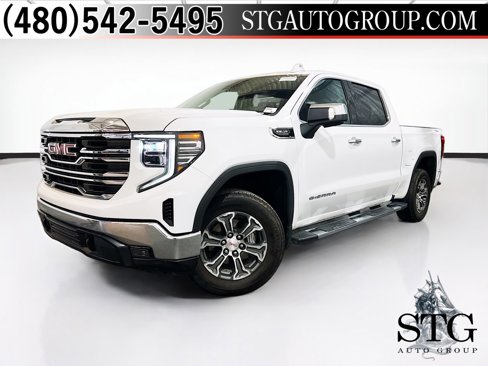 Used 2024 GMC Sierra 1500 SLT image 1