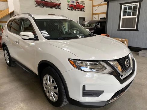 Used 2017 Nissan Rogue S w/ S Appearance Package image 3