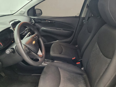 Used 2021 Chevrolet Spark LT image 17