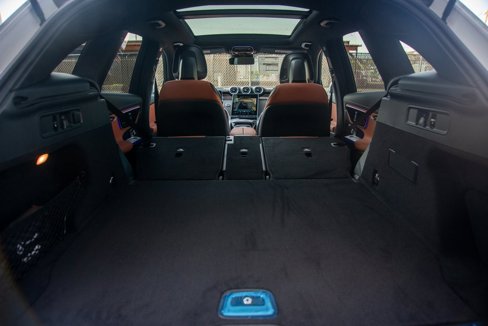 Used 2025 Mercedes-Benz GLC 300 4MATIC image 28