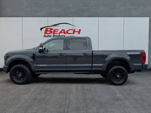 Used 2021 Ford F250 Lariat image 3