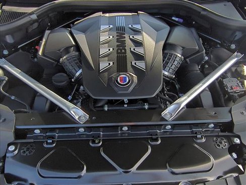 New 2026 BMW ALPINA XB7 image 15