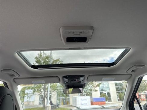 New 2026 Kia Carnival SX image 13