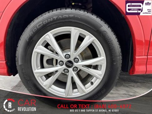 Used 2024 Audi Q3 2.0T Premium image 13