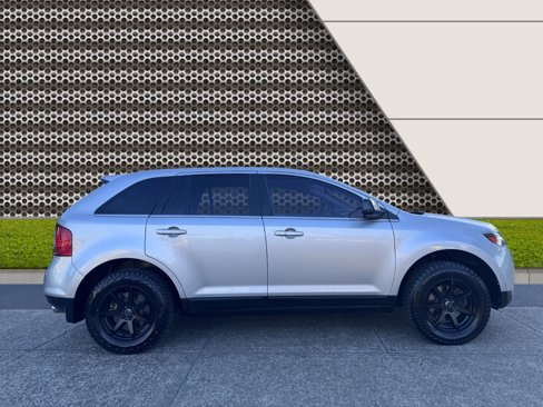Used 2012 Ford Edge Limited image 12