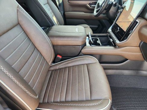 New 2026 GMC Yukon Denali Ultimate image 10
