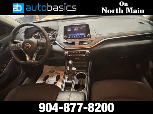 Used 2023 Nissan Altima 2.5 SV image 15