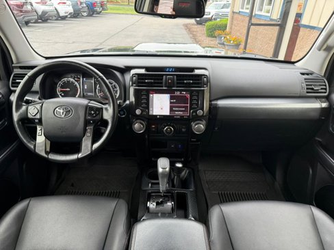 Used 2023 Toyota 4Runner TRD Off-Road Premium w/ Off Road Premium Plus Package image 26