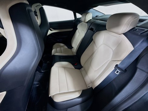 Certified 2020 Porsche Taycan Turbo S image 21