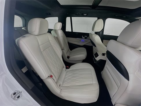 New 2026 Mercedes-Benz GLS 63 AMG 4MATIC image 29