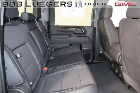 New 2026 GMC Sierra 2500 SLE w/ SLE Value Package; image 18