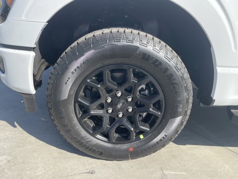New 2025 Ford F150 XLT image 32