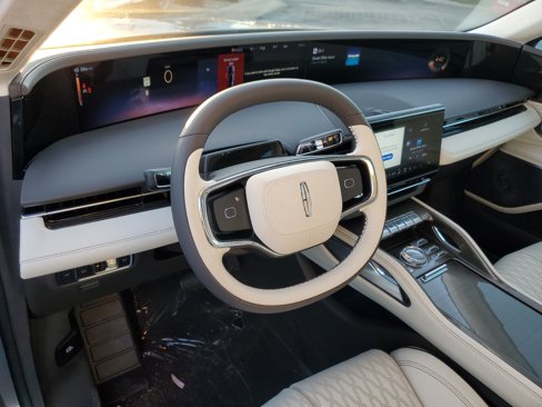 New 2025 Lincoln Nautilus Black Label w/ Jet Appearance Package image 13