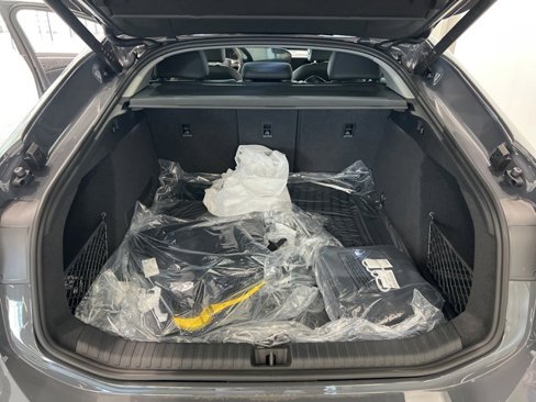 New 2025 Audi A6 e-tron Premium Plus image 17