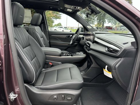 New 2026 Buick Enclave Avenir w/ LPO, Floor Liner Package image 11