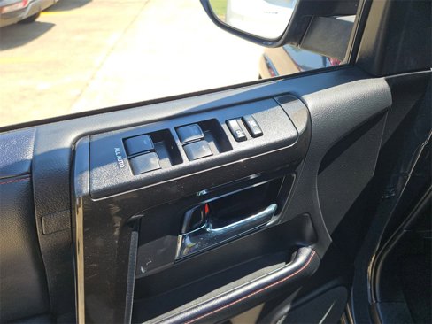 Used 2024 Toyota 4Runner TRD Off-Road image 13