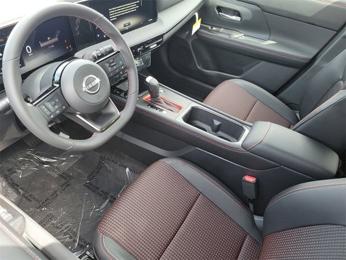 New 2026 Nissan Kicks SR w/ Illumination Package image 3
