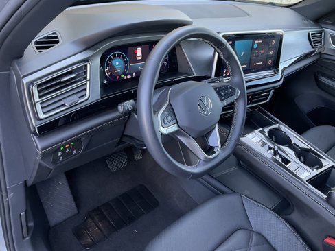 Used 2024 Volkswagen Atlas Cross Sport SE image 20