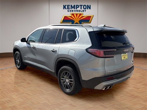 Used 2025 GMC Acadia Elevation image 4