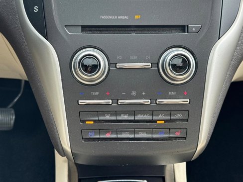 Used 2015 Lincoln MKC AWD w/ Equipment Group 102A Reserve image 11