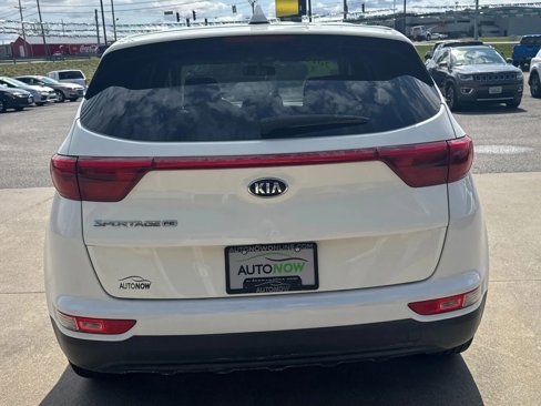 Used 2019 Kia Sportage LX image 6