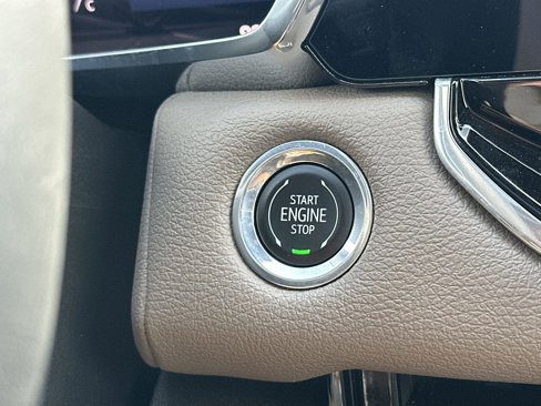 Certified 2023 GMC Canyon Denali image 19