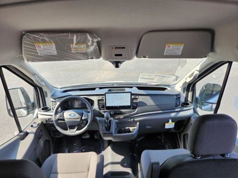 New 2026 Ford Transit 250 148 Medium Roof image 19