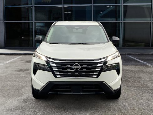 New 2026 Nissan Rogue S image 5