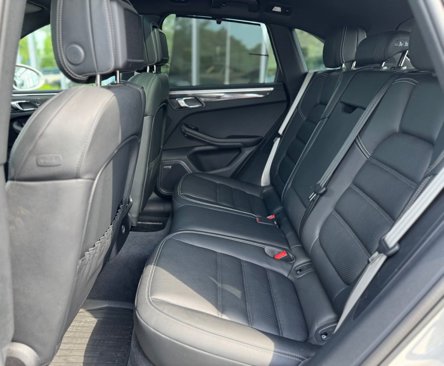 Used 2025 Porsche Macan GTS image 37