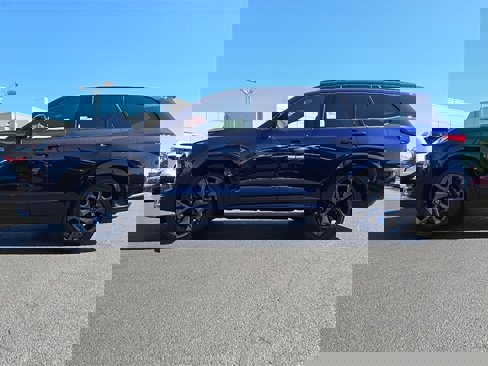 New 2025 Lexus TX 500h AWD image 6