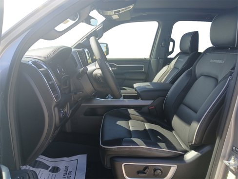 New 2025 RAM 1500 Laramie w/ Laramie Southwest Edition image 9