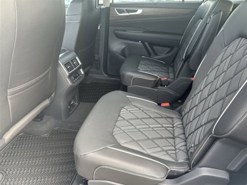 New 2025 Volkswagen Atlas SEL Premium R-Line image 29
