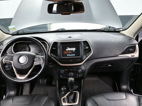 Used 2017 Jeep Cherokee Limited w/ Trailer Tow Group image 22