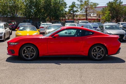 Used 2024 Ford Mustang Premium image 8