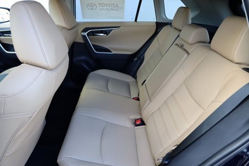New 2025 Toyota RAV4 Limited image 13