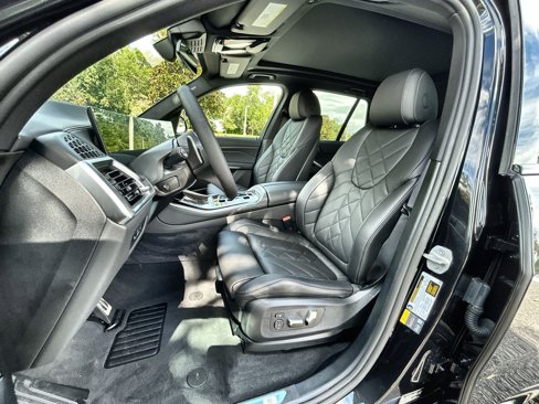 New 2026 BMW X5 xDrive50e image 13
