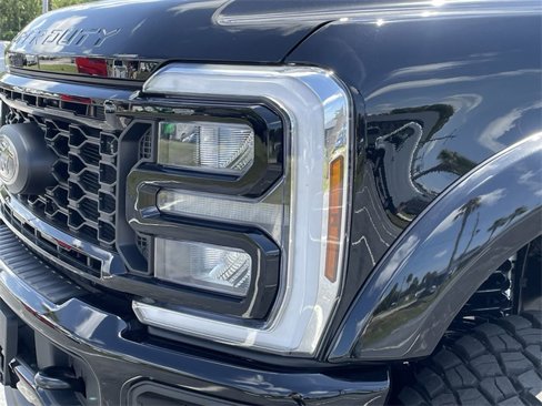 New 2025 Ford F250 XLT w/ Black Appearance Package image 7