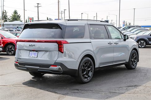 New 2026 Kia Carnival SX image 9