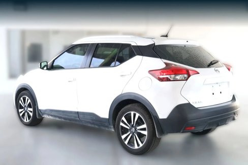 Used 2019 Nissan Kicks SV image 8