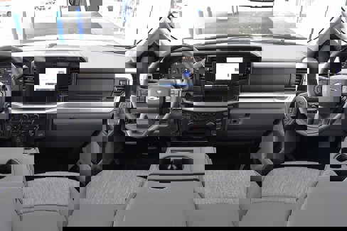 New 2025 Ford F250 XLT w/ 360-Degree Camera Package image 20