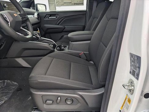 New 2025 Chevrolet Colorado LT image 4