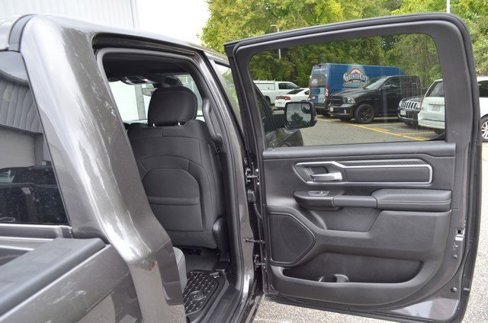 New 2026 RAM 1500 4x4 Crew Cab image 31