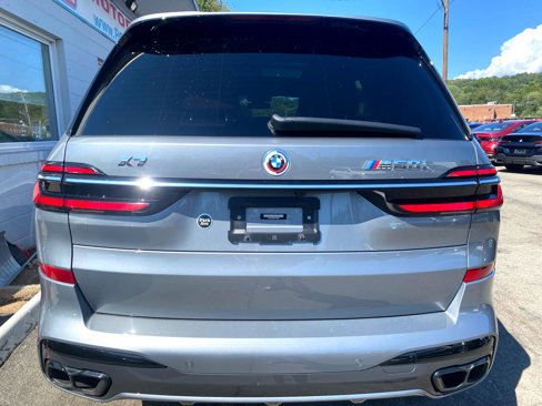 Used 2023 BMW X7 M60i w/ Executive Package image 8