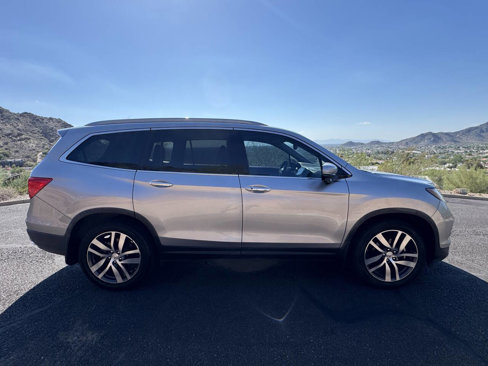 Used 2017 Honda Pilot Touring image 4