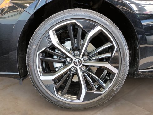 New 2025 Nissan Altima 2.5 SR image 24