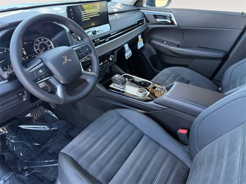 New 2025 Mitsubishi Outlander Trail Edition image 16